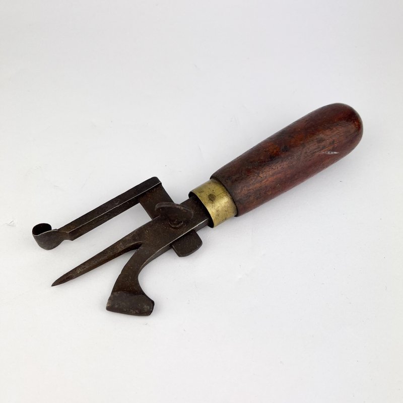 Friday Finds Timber Scribe and Race Knife [Preowned, SOLD]