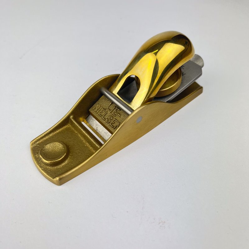 Friday Finds Lie Nielsen No.102 - Low Angle Block Plane (Bronze) [Preowned, Unused, SOLD]
